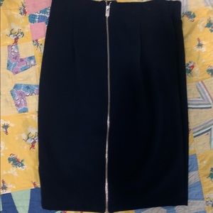 Philosophy Back Zipper Skirt Black